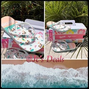 🌴 Barbie White & Aqua Beach Van Pebbles Sandal - Girls 🌴